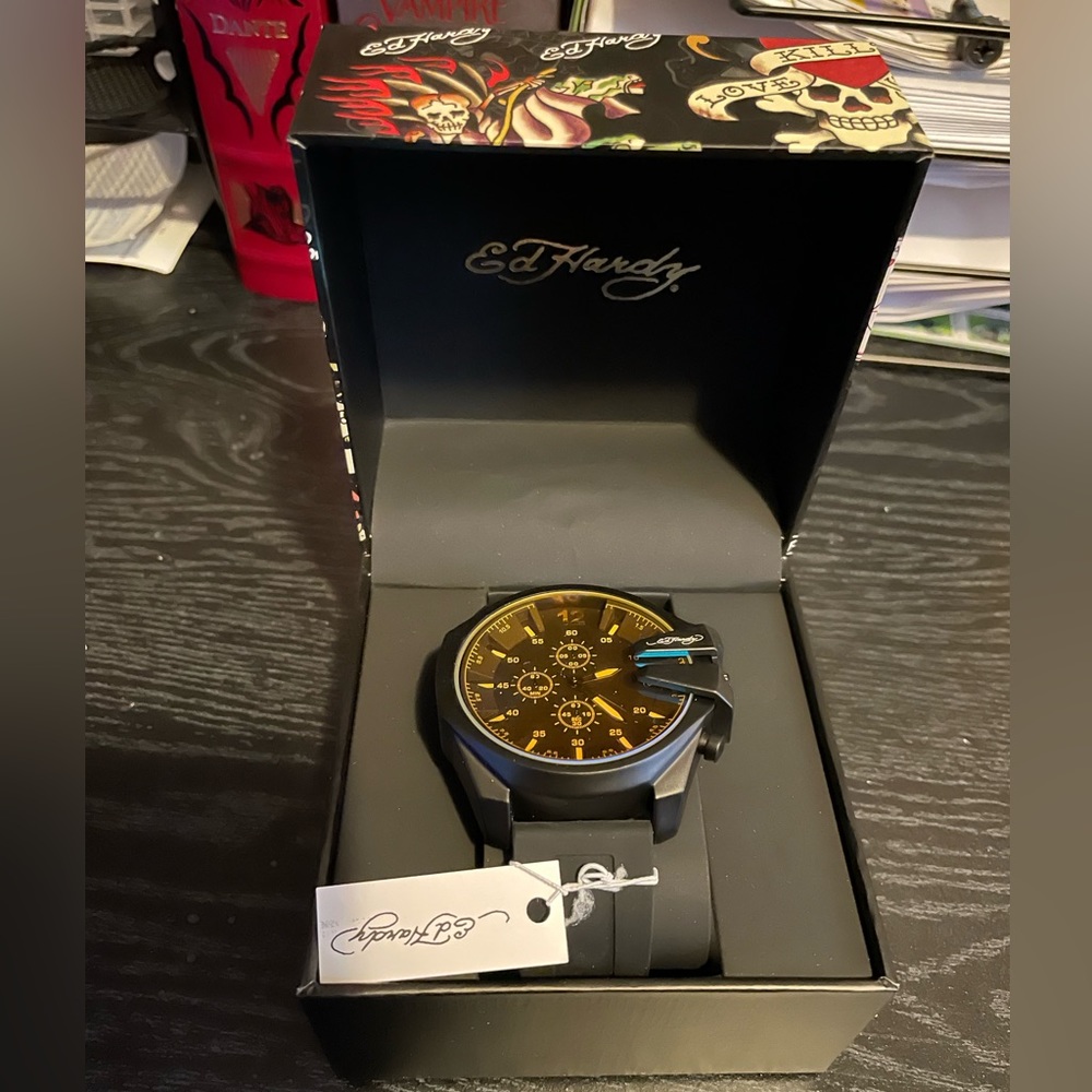 Ed Hardy Mens Watch NWT